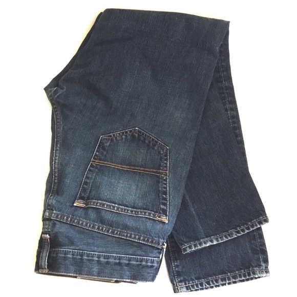 A&F Light Medium Wash Skinny - Picture 3 of 6